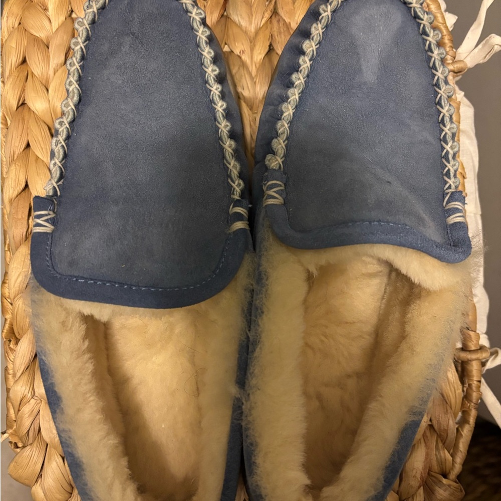 L.L. Bean Blue and Cream Women's Slippers